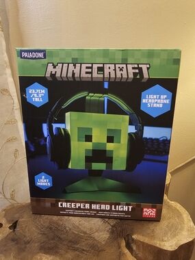 Minecraft Creeper Head Light And Headphone Stand-green